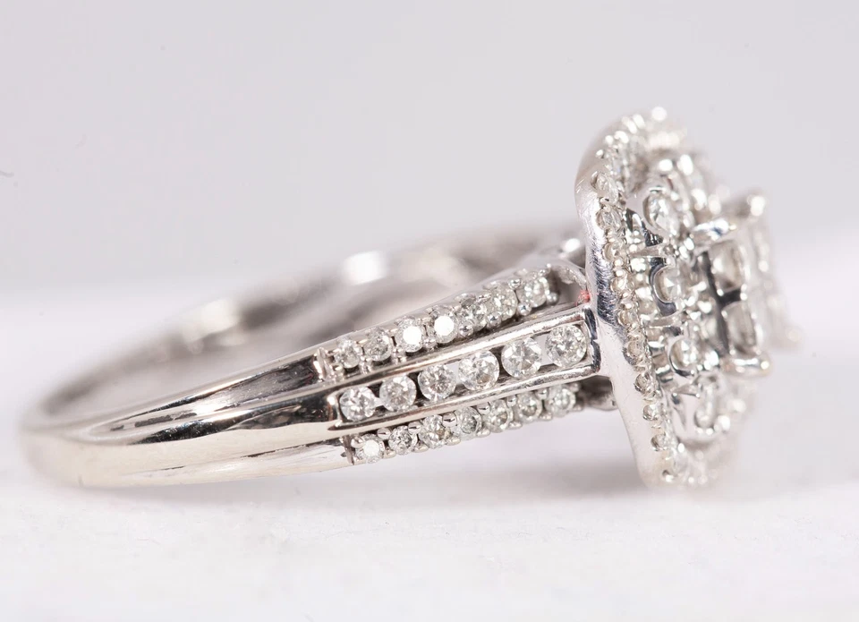 10k White Gold Quad Princess-Cut Diamond Double Cushion Engagement Ring - Image 3 of 4