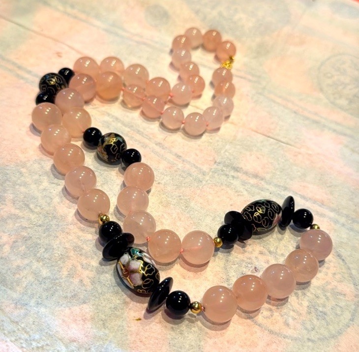 Rose Quartz, Black Onyx & Cloisonné’ Beads 26” knotted necklace w/14k gold clasp