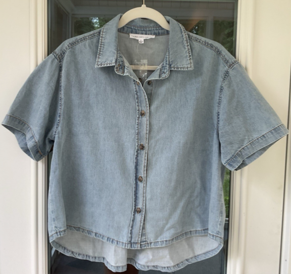 Jane + Delancey Denim Shirt Button Up Short Sleeve Size Small NEW