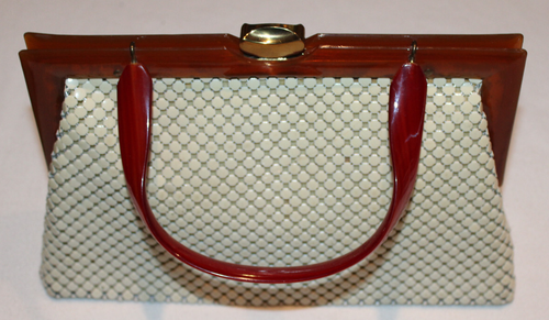 vintage Whiting & Davis white mesh bag bakelite basket handle purse USA