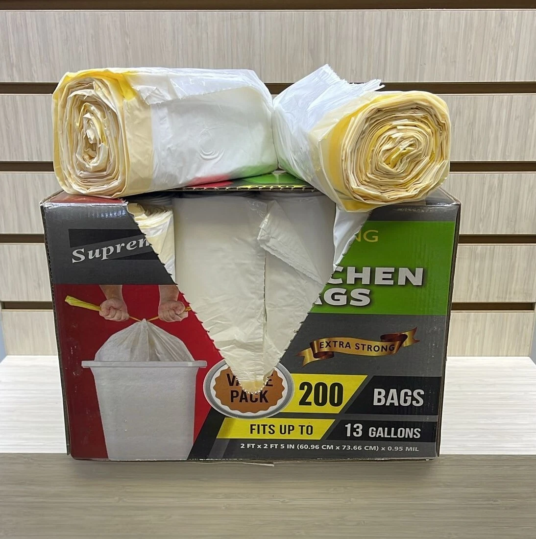 Sac poubelle Supreme Grand Sacs de cuisine avec cordon 200 ct 13 gallons