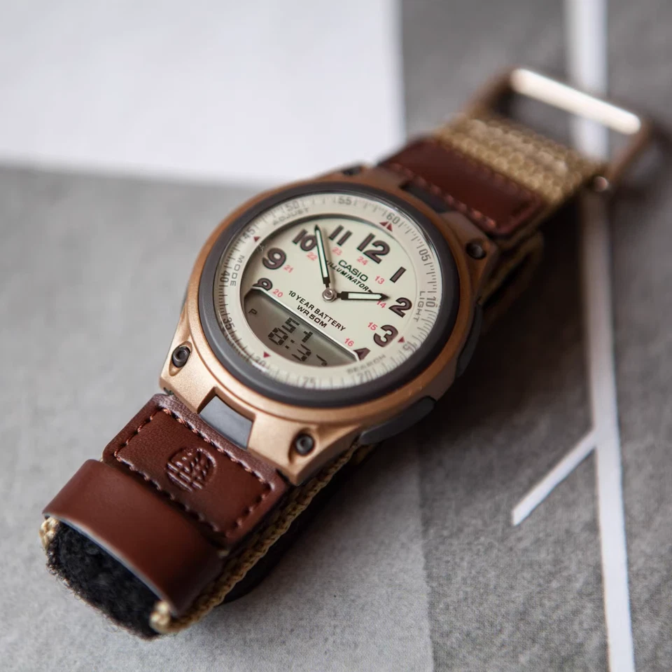 Casio AW80V-5BV Men's Fabric Band World Time Data Bank Watch NEW - FREE SHIPPING - Image 3 of 4