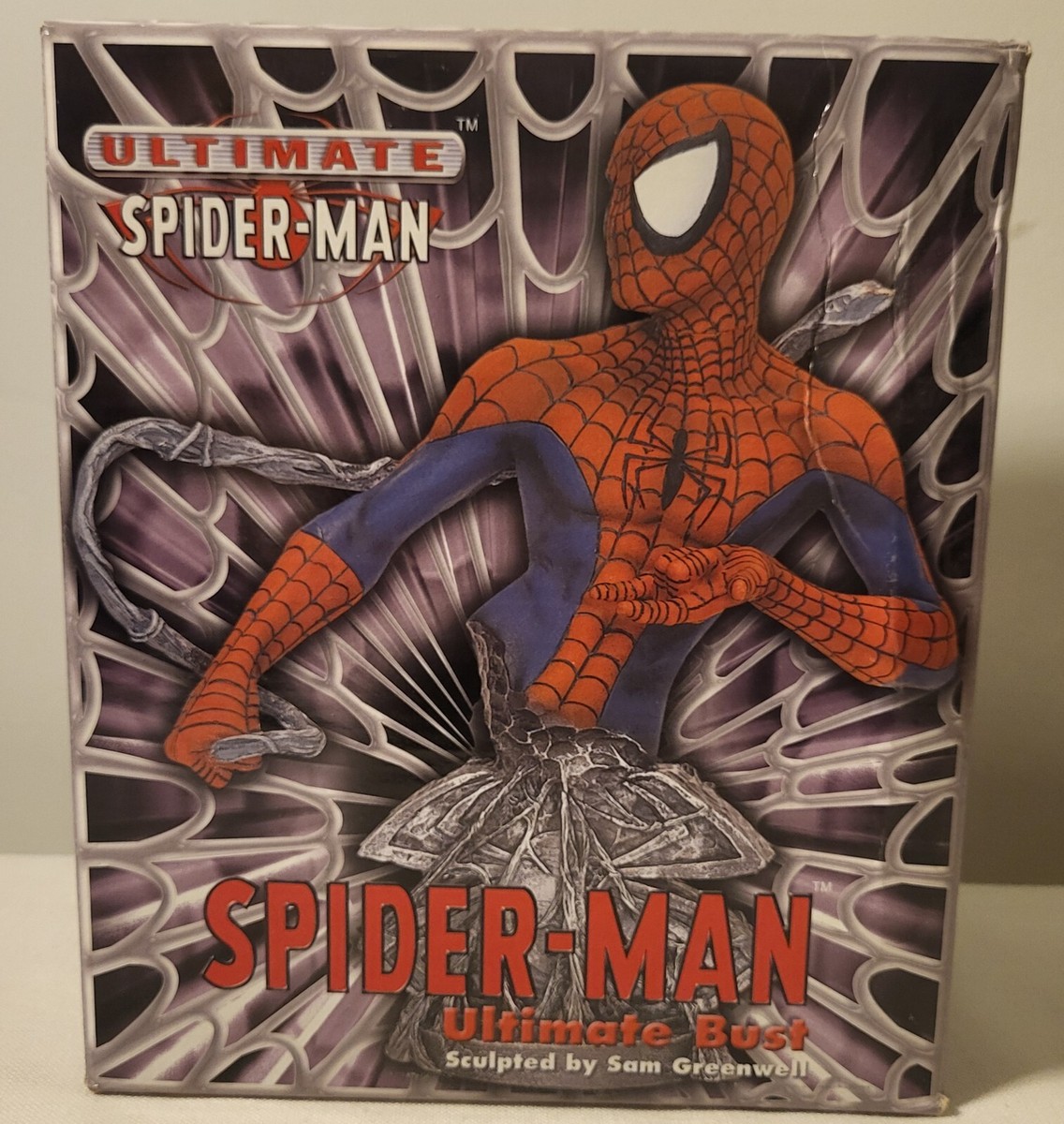 NEW Ultimate Spider-Man Diamond Select 7