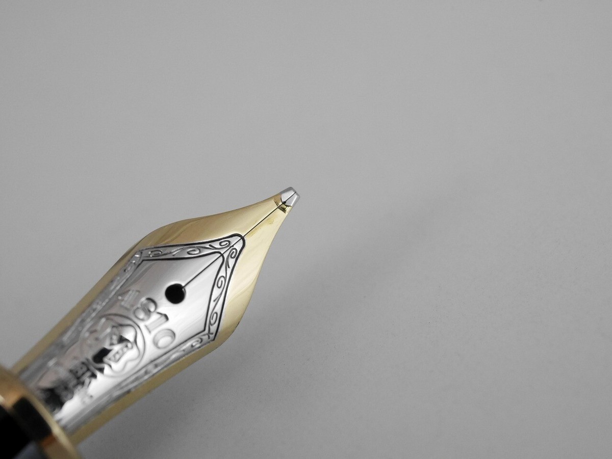 Montblanc Meisterstuck Solitaire Vermeil 925 Barley 144 Fountain