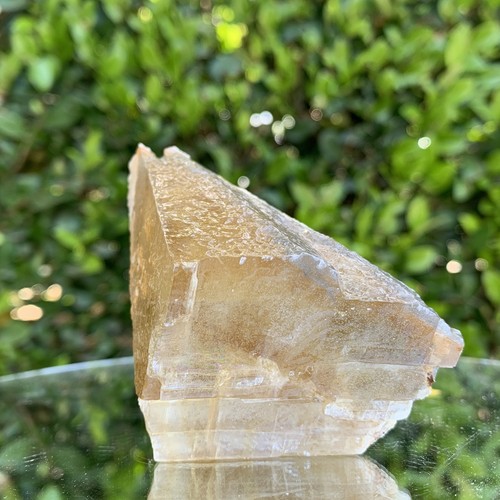 148.0g 9x5x5cm Gold Yellow Honey Calcite from China - Picture 3 of 5