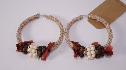 Lee Angel Women's beige Crochet Beaded Ribbon XL Hoop Earrings NWT165 - Picture 3 of 8