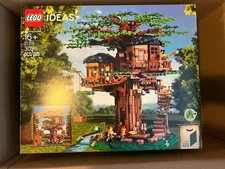 LEGO Ideas Tree House 21318 Build and Display (3036 Pieces) Brand New sealed…!