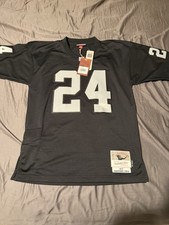 Oakland Raiders Marshawn Lynch #24 Mitchell & Ness Black 2017 NFL Legacy Jersey