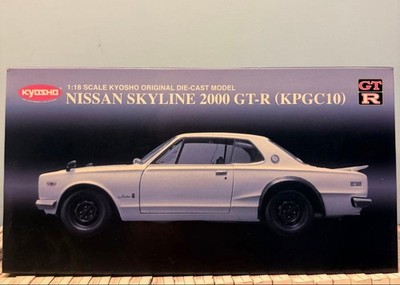 Kyosho 1/18 Nissan Skyline 2000 GT-R KPGC10 weiß Diecast Modellauto