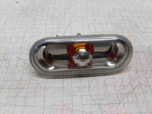 VW TRANSPORTER V T5 Furgon Kotflügelblinker vorne rechts 7H0949117 32546180