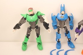 Lego 4526 Batman Bionicle  Joker 4527 Green Lantern 4528 Hulk 4530 Incomplete