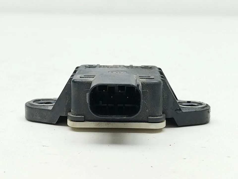 17 Polaris Slingshot SL Turn Rate Angle Lean Relay Sensor 4013496 - Image 4 of 4