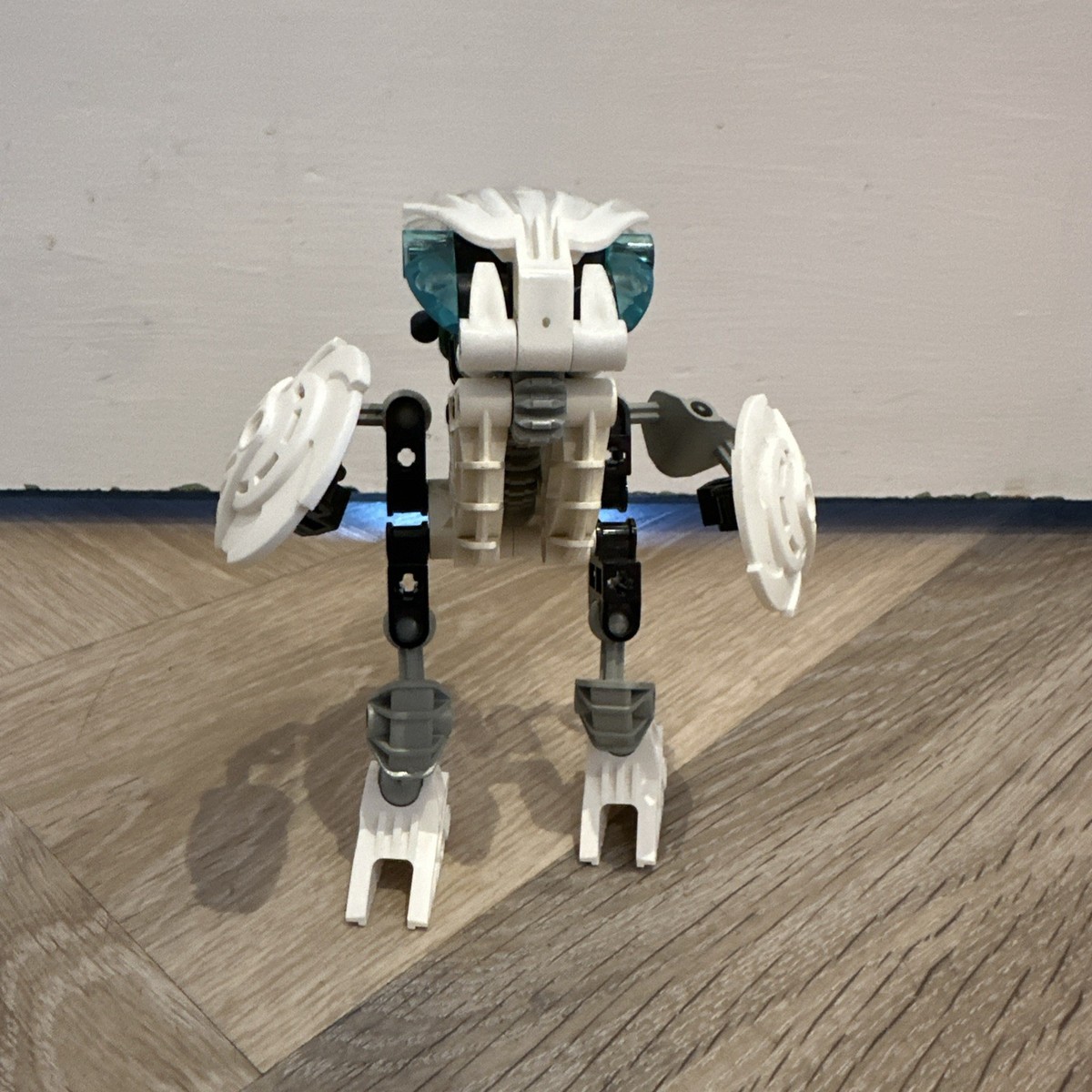 Lego Bionicle Kohrak Complete, No Instructions (Bohrok 2002)