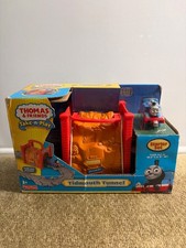 2010 THOMAS & FRIENDS TAKE N PLAY TIDMOUTH TU...