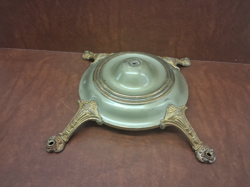 Vintage Metal 4 Arm Ceiling Plate For Lighting Projects