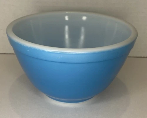 Vintage Pyrex Primary Blue Small Nesting Mixing Bowl 1-1/2 Pint