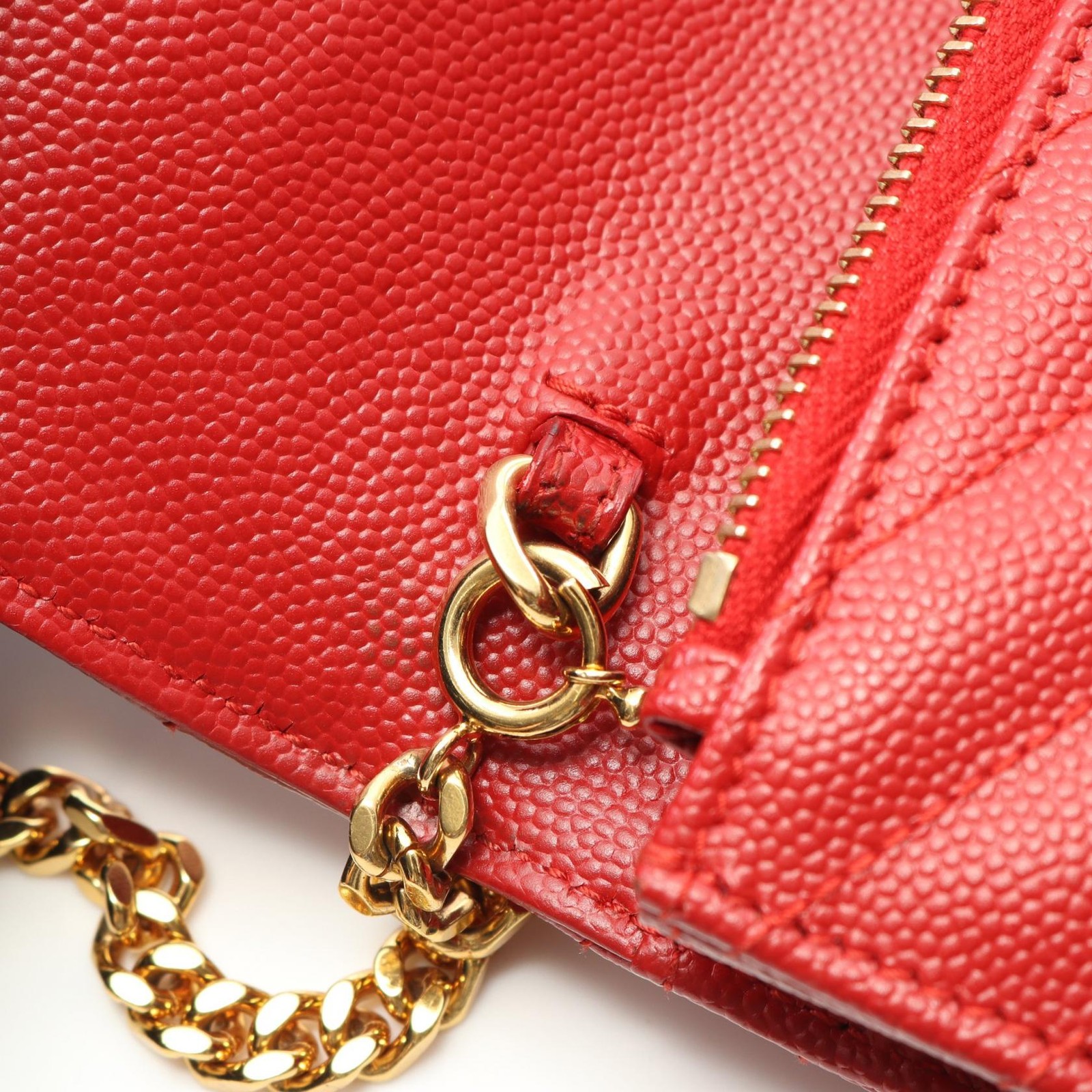 Borsa a tracolla SAINT LAURENT monogramma busta tracolla catena 393953 pelle rossa