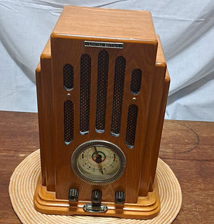 Crosley Limited Edition Wood Tabletop AM/FM Radio w/ Auto Stop
