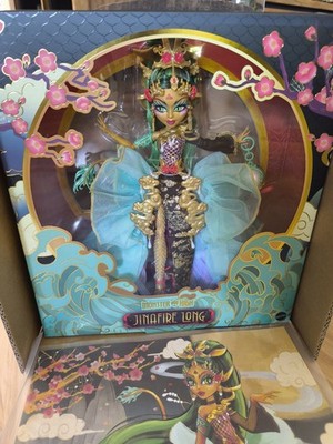 Monster High Puppe Jinafire Long Fang Vote