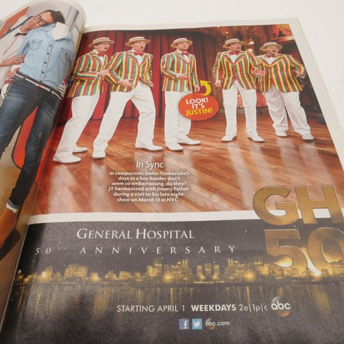 Star Magazine April 1 2013 Kim Khloe Kardashian Gwyneth Paltrow Blake Shelton - Foto 5 di 8