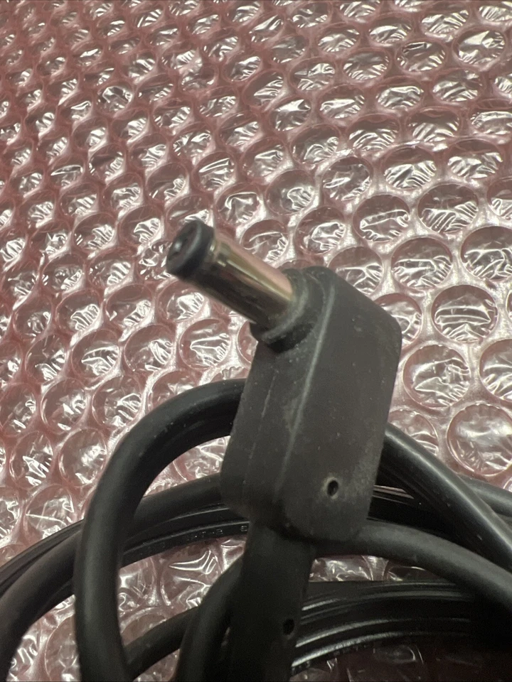 Adaptador de corriente alterna original Acer 19V 2.37A 45W Aspire cargador para computadora portátil PA-1450-26 Foto 2 de 4