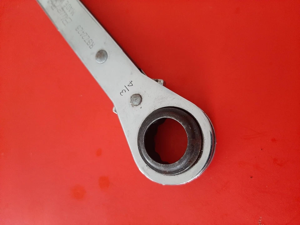 Llave de caja de trinquete Blue Point Tools EE. UU. 3/4" X 7/8" RBZ2428 Foto 3 de 4