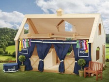 Breyer 2073 Show Stable Accessories Traditional Series 1:9 drapes bench plants