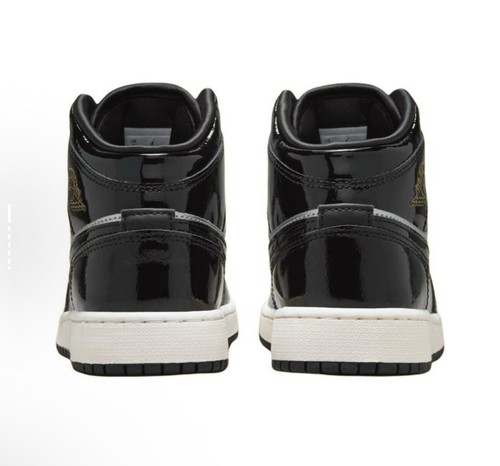 NEW Nike Air Jordan 1 Mid SE GS Sizes Black Metallic Gold FZ3938-001 - Picture 6 of 7
