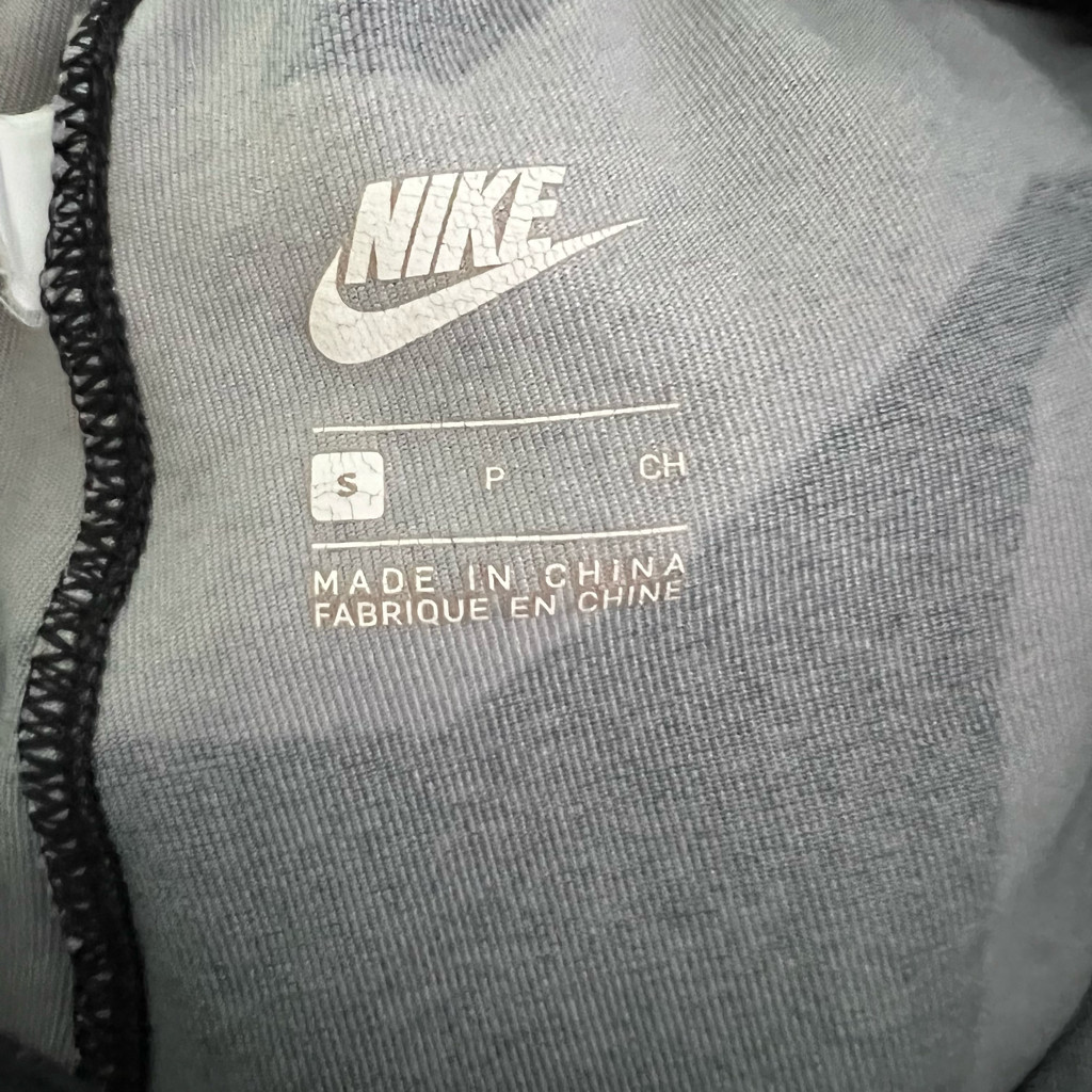 Nike Geometric Pattern Workout Legging Small - image 3