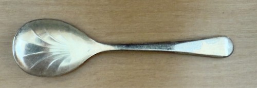Vintage Sheffield England Silver Plated Spoon 5" Long - Picture 2 of 4