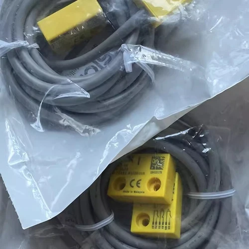 Interruptor de seguridad RE15-SA03 nuevo 1 pieza enfermo RE15-SA03 RE15SA03 - Imagen 4 de 4