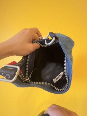 tommy badge shoulder bag
