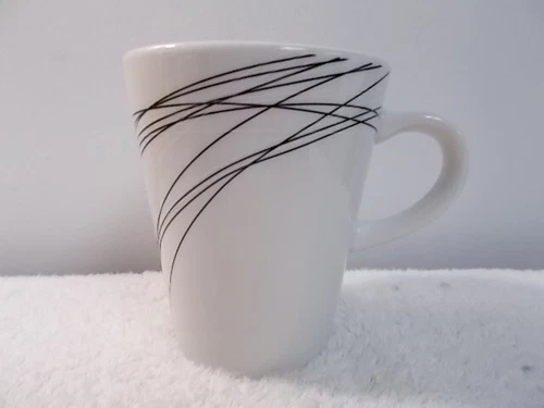 Mikasa Gourmet Basics Unraveled White & Black Porcelain Coffee Tea Cup Mug