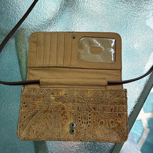 Relic Wallet/checkbook Crossbody - Picture 3 of 5