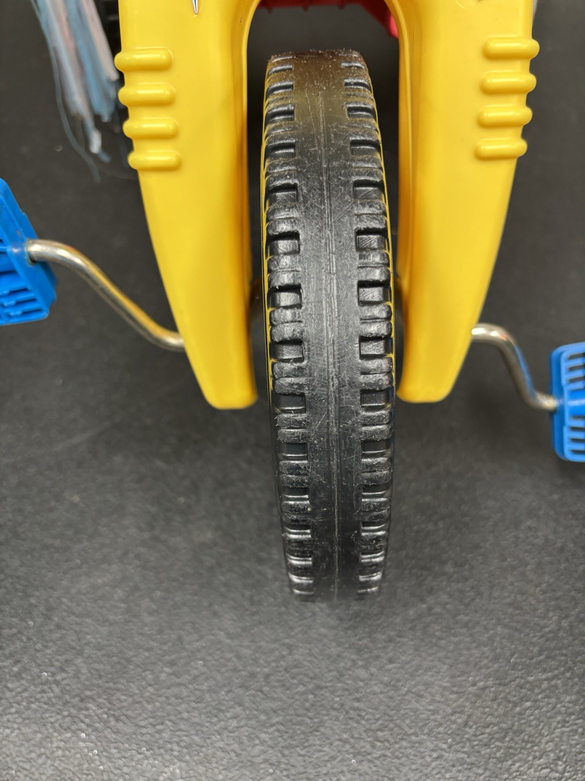 Big Wheel The Original By Schilling 22305 W/ Streamers