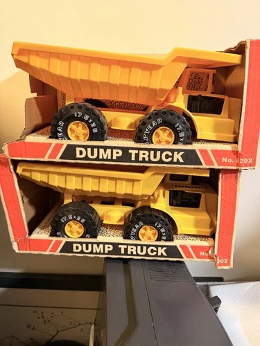 Vintage Tonka Dump Truck #6202