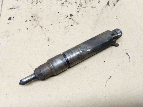 SEAT ALHAMBRA 7V8, 7V9 Einspritzdüse 028130201T 0432193747 1.90 Diesel 32509302