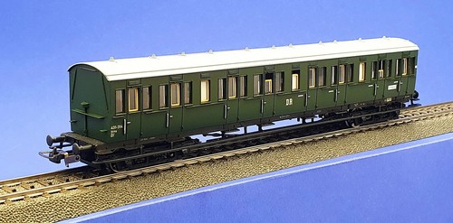 Piko H0 - Sä. Abteilwagen Traglasten - DR Epoche III 3 - Nr. 53018 - OVP Vitrine | Condition: Gebraucht