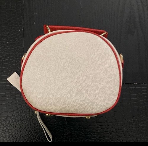 Cherry Handbag - Picture 2 of 3