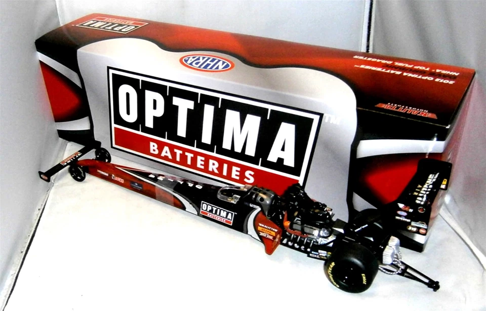 1:24 2012 Auto World RC2 NHRA Top Fuel Dragster Optima Baterías Dave Grubnic Foto 2 de 4