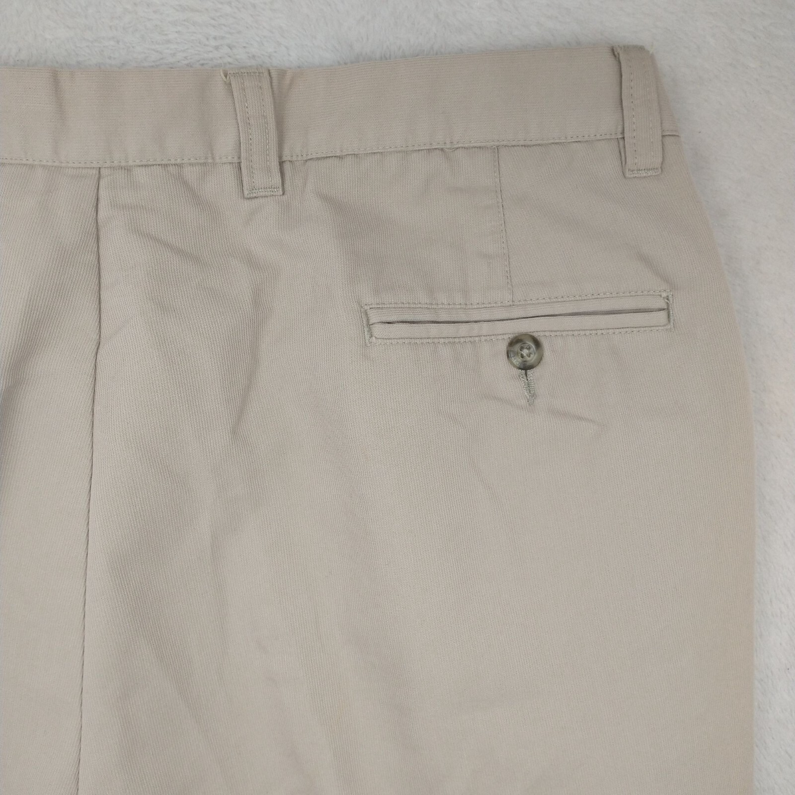 Dockers Tour Mens 36x34 Beige Pleated Stretch Chino Golf Pants eBay