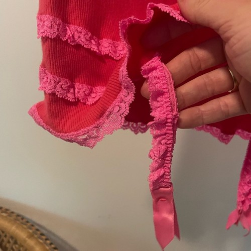 Vintage Betsey Johnson Ribbon Garter Ruffle Ribbed Bow Tank - Picture 9 of 10