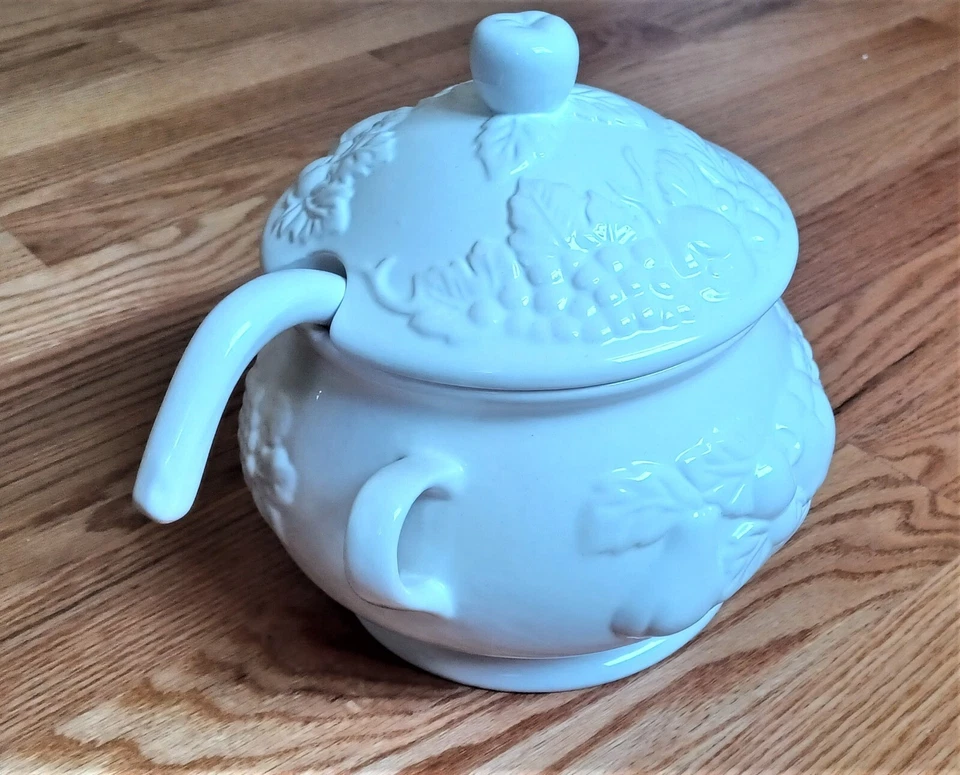 Tazón de sopa de 3 piezas de loza blanca naturaleza en relieve galería de mesas 6" Foto 2 de 4