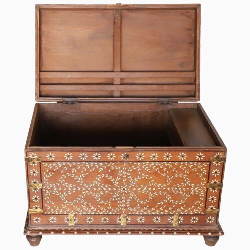 Wooden Inlay Storage Trunk Box, Wood Blanket Box Solid Floral Pattern - Picture 2 of 12