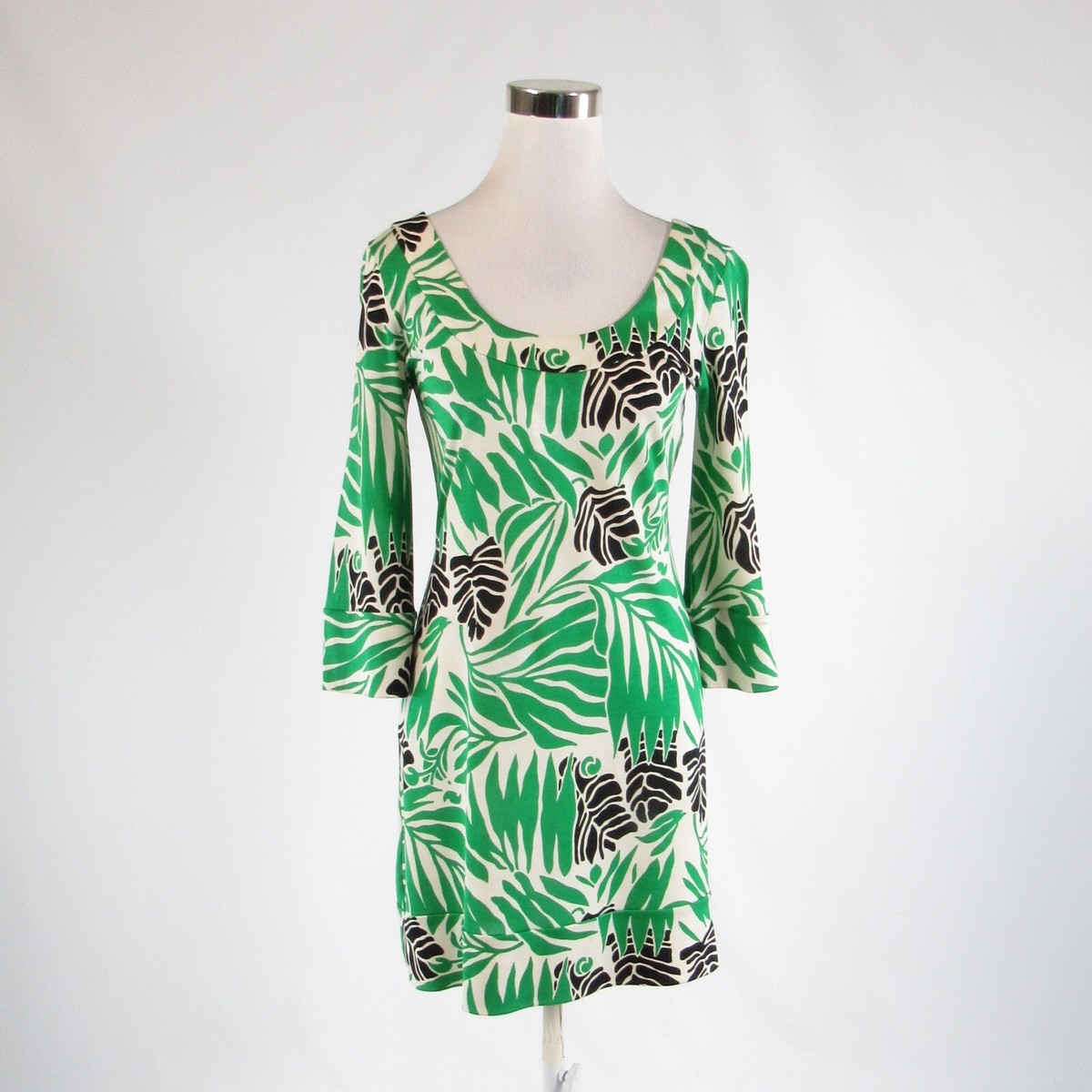 Green ivory floral print 100% silk DIANE VON FURSTENBERG sheath dress 2 | eBay Green ivory floral print 100% silk DIANE VON FURSTENBERG sheath dress 2 | eBay