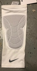 nike hyperstrong padded knee sleeves