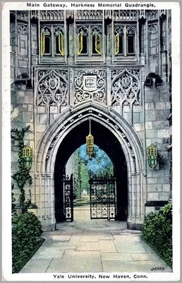 YALE University Main Gate to Branford College New Haven CT 1935 Postcard -PC328