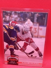 1992-93 Topps Stadium Club Sergei Fedorov #300 Detroit Red Wings HOF