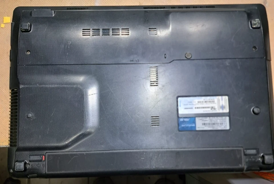 NOTEBOOK ASUS X53S ,15,6 " INTEL CORE i7 2670QM 2,20 GHz - Immagine 4 di 4