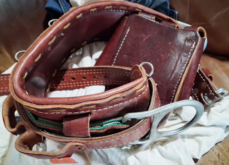 Buckingham 2000  Leather Lineman CLIMBING  Belt w/ Pouch 5 POCKET 42266_BU